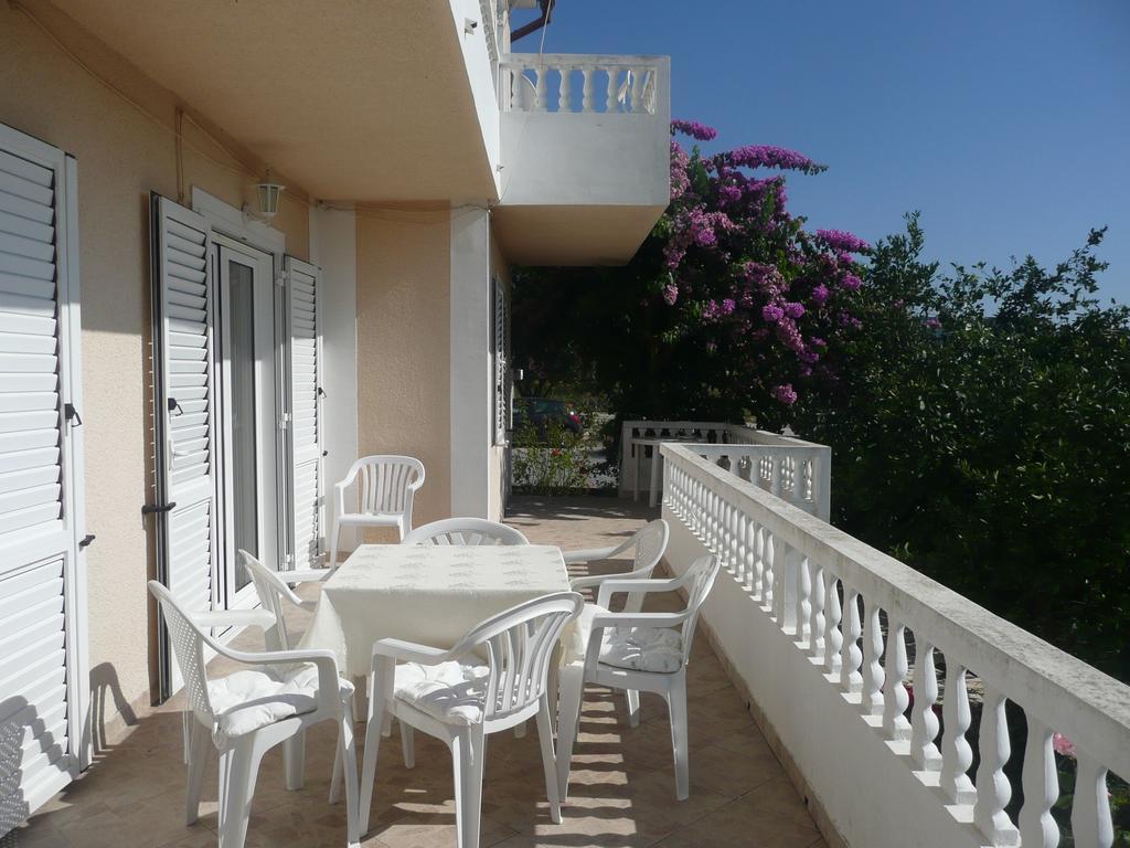 Apartment Dudic Palit Ngoại thất bức ảnh